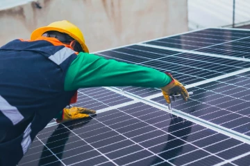 මේ සෑම සූර්ය බලශක්ති පද්ධතියකටම නවීන 'ස්මාර්ට් මීටර' අනිවාර්යයි.. බලශක්ති අමාත්‍යාංශයෙන් නව මාර්ගෝපදේශ