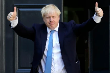 அனைத்து கோவிட் கட்டுப்பாடுகளையும்  முடிவுக்கு  கொண்டு வந்த  இங்கிலாந்து!