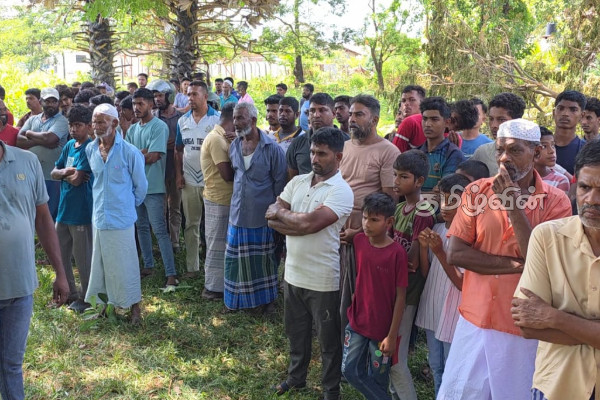 மூதூரில் நீரில் மூழ்கிய நிலையில் கடற்றொழிலாளரின் சடலம் மீட்பு | Body Of A Fisherman Recovered In Muttur