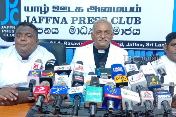 இனப்பிரச்சினைக்கு அர்த்தம் தெரியாத அநுர அரசாங்கம்! யாழ். குரு முதல்வர் எடுத்துரைப்பு | Protest For Justice For The Semmani Massacre இனப்பிரச்சினைக்கு அர்த்தம் தெரியாத அநுர அரசாங்கம்! யாழ். குரு முதல்வர் எடுத்துரைப்பு | Protest For Justice For The Semmani Massacre