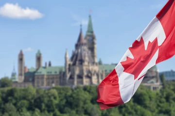 புலம்பெயர்வோருக்கு கனடாவில் வேலை கிடைக்கும் வாய்ப்பு  ஆண்டுக்கு ஆண்டு அதிகரிப்பு