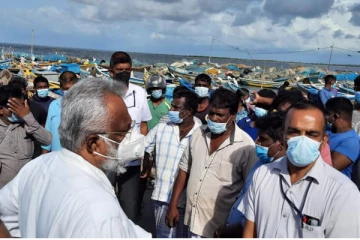 யாழ்ப்பாணத்திற்கு விஜயம் மேற்கொண்டுள்ள அமைச்சர் டக்ளஸ் தேவானந்தா பல தரப்புகளுன் கலந்துரையாடல்