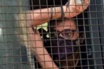 இராணுவ ரகசியங்களை வெளியிட்டது தேசத் துரோகம்: அர்னாப்பை குறிவைக்கும் காங்கிரஸ்