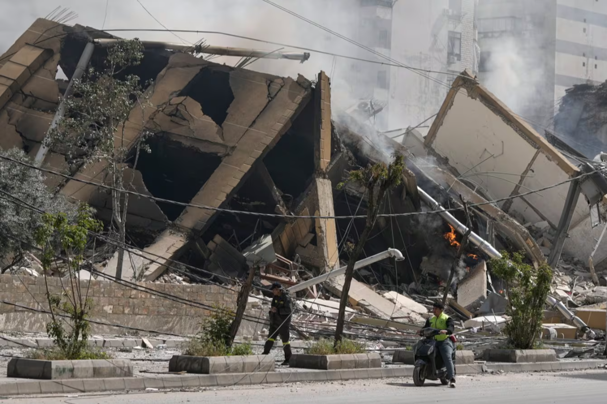 ஈரானின் பாலங்கள், மின் நிலையங்கள் தகர்க்கப்படும்! ட்ரம்ப் எச்சரிக்கை | Trump Iran Cite Progress Talks Uncertainty Hangs