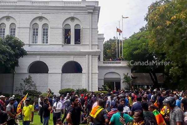 இலங்கை ஜனாதிபதி மாளிகையில் திருடிய 3 ஆசாமிகள் சிக்கினர்! | Suspects Arrest Theft Sri Lanka Presidential House
