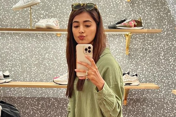 பல தோல்வி படங்கள்.. திடீரென இப்படியொரு முடிவை எடுத்த பூஜா ஹெக்டே | Pooja Hegde Decreased Her Salary