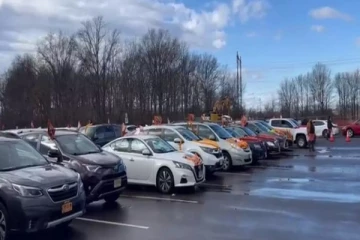 அயோத்தி ராமர் கோவில் கும்பாபிஷேகம் - அமெரிக்காவில் நடத்தப்பட்ட கார் பேரணி!