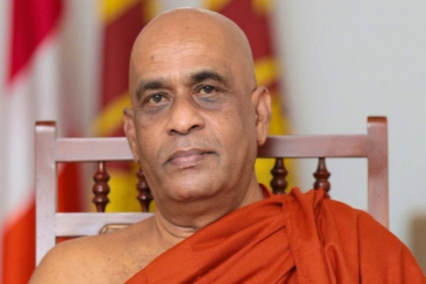 பிரதமர் ஹரிணிக்கு எதிராக தேரர் போர்க்கொடி | Thera Calls For Resignation Of Education Minister