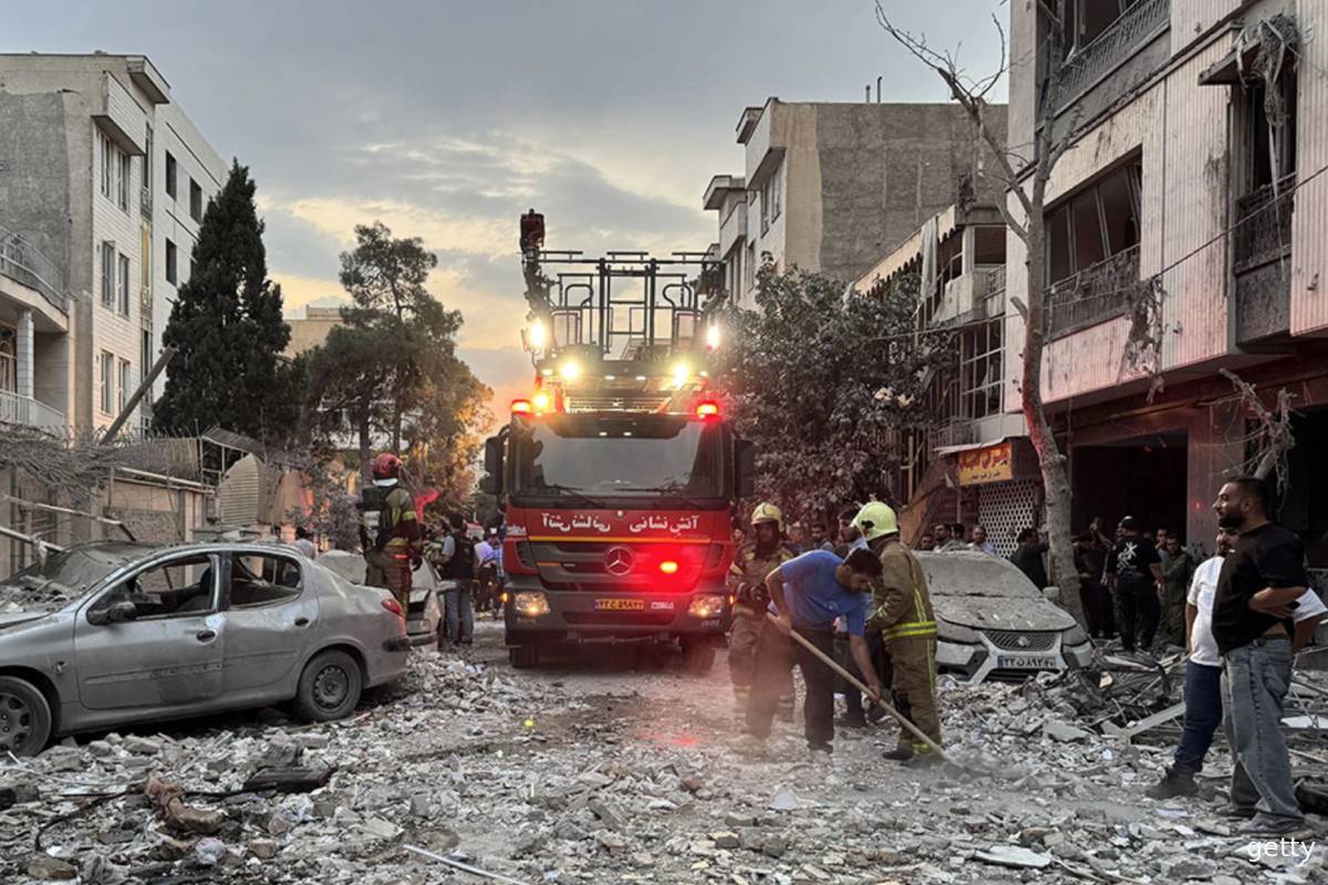 போர் இழப்புக்கு ஈடு செய்யப்பட வேண்டும்... அமெரிக்காவிடம் மீண்டும் நிபந்தனை வைக்கும் ஈரான் | Iran Says War Loss Compensated