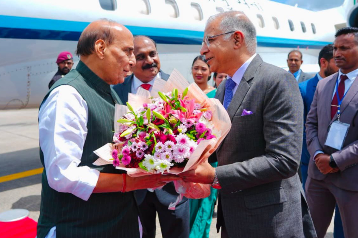 இன்று இலங்கை வரும் இந்தியப் பாதுகாப்பு அமைச்சர் ராஜ்நாத் சிங் | Indian Defence Minister Arrives In Sri Lanka Today