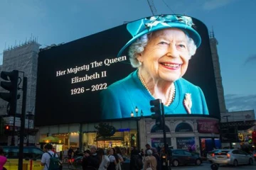 125 திரையரங்குகளில் ஒளிரும் மகாராணியின் இறுதிச்சடங்கு!