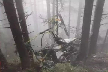 குன்னூர் ஹெலிகாப்டர் விபத்து சம்பவம்... கருப்பு பெட்டியை கண்டுபிடித்த அதிகாரிகள்!