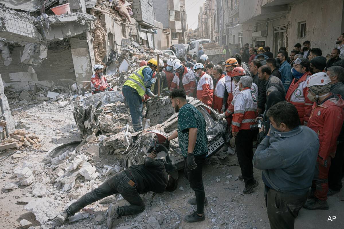 அமெரிக்காவின் உதவியை இனி நேட்டோ எதிர்பார்க்க வேண்டாம்: மீண்டும் வலியுறுத்திய ட்ரம்ப் | Us Not Be There For Nato