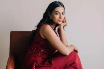 தளபதி 68 படத்தின் நாயகி மீனாட்சி சௌத்ரியின் அழகிய புகைப்படங்கள்