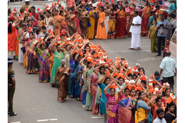 ஜிந்துப்பிட்டி ஸ்ரீ சிவசுப்பிரமணிய சுவாமி ஆடி முருகவேல் விழா; வீதியுலா வந்த பாற்குட, காவடி பவனி | Jindupitti Sri Sivasubramania Swami Aadi Murugavel