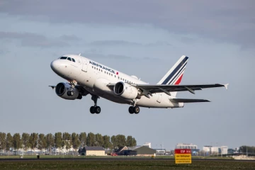 எயார் பிரான்ஸ் விமானத்தில் திடீரென உயிரிழந்த பயணி