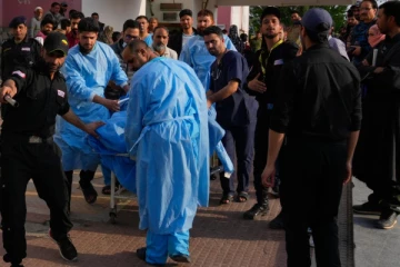 காஷ்மீரில் துப்பாக்கிச் சூட்டு தாக்குதலில் 28 பேர் பலி