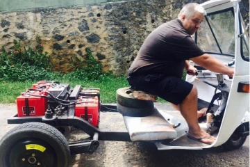 இலங்கை மக்களுக்காக ஜேர்மனிய சுற்றுலா பயணிகள் அசத்தல் கண்டுபிடிப்பு