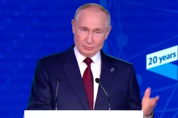 12 நாட்களாக புடினைக் காணவில்லை... பதுங்கு குழிக்குள் மறைந்திருக்கிறாரா?