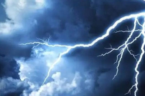 மின்னல் தாக்கம் தொடர்பில் வளிமண்டலவியல் திணைக்களம் எச்சரிக்கை | Meteorological Department Warning Lightning