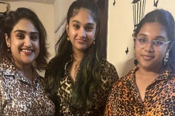 2வது கணவருடன் சென்ற இளைய மகள் - முதல்முறையாக புகைப்படம் வெளியிட்ட வனிதா!