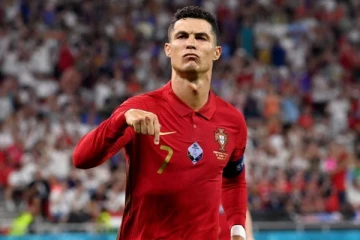 மீண்டும் சாதனை படைத்த கிறிஸ்டியானோ ரொனால்டோ