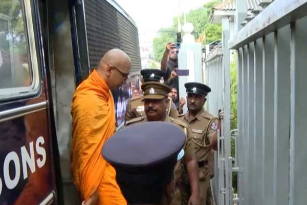 திருகோணமலை புத்தர் சிலை ; சந்தேகநபர்கள் இன்றும் நீதிமன்றில் முன்னிலை | Trincomalee Buddha Statue Suspects Still In Court