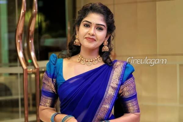 நாயகியாக களமிறங்கும் பாண்டியன் ஸ்டோர்ஸ் 2 சீரியல் புகழ் ஹேமா... என்ன படம் பாருங்க | Pandian Stores Fame Hema Rajkumar New Movie நாயகியாக களமிறங்கும் பாண்டியன் ஸ்டோர்ஸ் 2 சீரியல் புகழ் ஹேமா... என்ன படம் பாருங்க | Pandian Stores Fame Hema Rajkumar New Movie