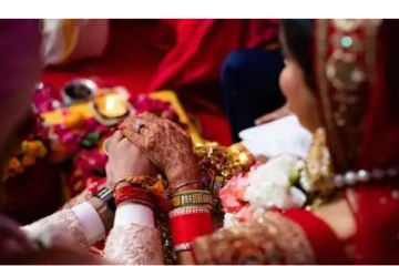 கணவரை விவகாரத்து செய்து மாமனாரை திருமணம் செய்து கொண்ட பெண்! பொலிசாரிடம் சொன்ன காரணம்: அதிர்ச்சியில் குடும்பத்தினர்