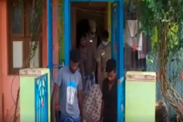 தாயை கொலை செய்து விடிய விடிய உடல் அருகே அமர்ந்திருந்த மகன்