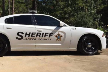 இசைவிருந்து நிகழ்ச்சியில் பகீர் சம்பவம்... காயங்களுடன் தப்பிய மாணவர்கள்