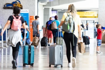 கோவிட் தொற்று: இலங்கைக்குள் வரும் பயணிகளுக்கு கட்டுப்பாடா..! சற்றுமுன் வெளியான அறிவிப்பு