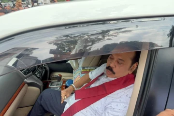 இரண்டு மணி நேர வாக்குமூலம் - இலஞ்ச ஊழல் ஆணைக்குழுவில் இருந்து வெளிறேிய மகிந்த