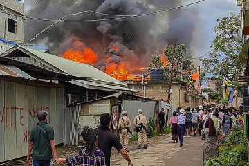 வெடிக்கும் வன்முறை; ட்ரோன் மூலம் தாக்குதல் - ஊரடங்கு அமல்!