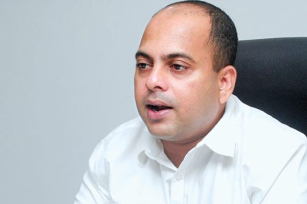 sm marikar electric rail project
