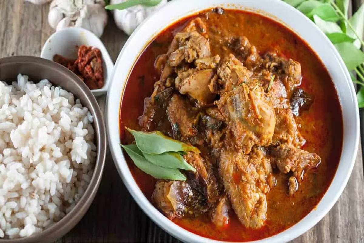 கிராமத்து பாணியில் வறுத்தரைத்த சிக்கன் குழம்பு... இப்படி ஒரு முறை செய்து பாருங்க | How To Make Village Style Chicken Gravy கிராமத்து பாணியில் வறுத்தரைத்த சிக்கன் குழம்பு... இப்படி ஒரு முறை செய்து பாருங்க | How To Make Village Style Chicken Gravy