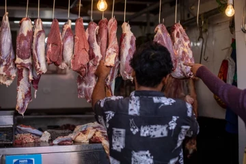 இனி பொது இடங்களில் மாட்டிறைச்சி விற்பனை செய்ய தடை - இன்று முதல் அமல்!