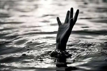 குளத்தில் மூழ்கி பலியான மருத்துவர்