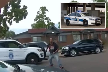 கையில் பேனா வைத்து இருந்த நபரை துப்பாக்கியால் சுட்ட அமெரிக்க பொலிஸார்: பின்னணி விவரம்