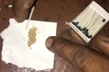 රජයට ලක්ෂ ගණනනක අදායමක් ලබාදුන් නිලධාරින්....?