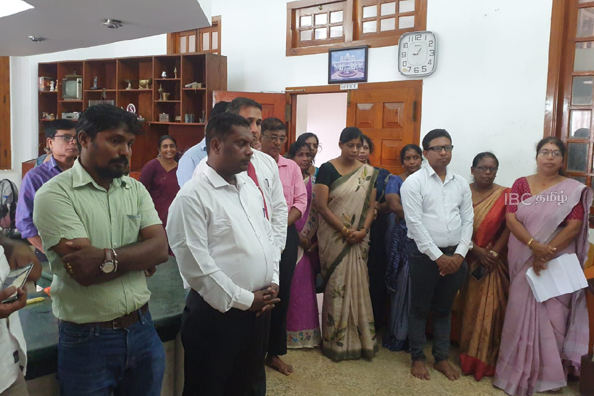 பற்றி எரிந்த யாழ். பொது நூலகம் - வரலாற்றுக் கொடுமை அரங்கேறி 45 ஆண்டுகள் | 45Th Remembrance Of Burning Jaffna Public Library