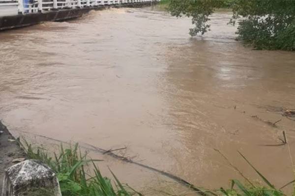 மகாவலி வெள்ள அபாய எச்சரிக்கை நீடிப்பு | Flood Alert Issued For Mahaweli River