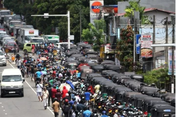 நாடு முழுவதும் மீண்டும் எரிபொருள் வரிசைகள் ஏற்படும் அபாயம்! வெளியான தகவல்
