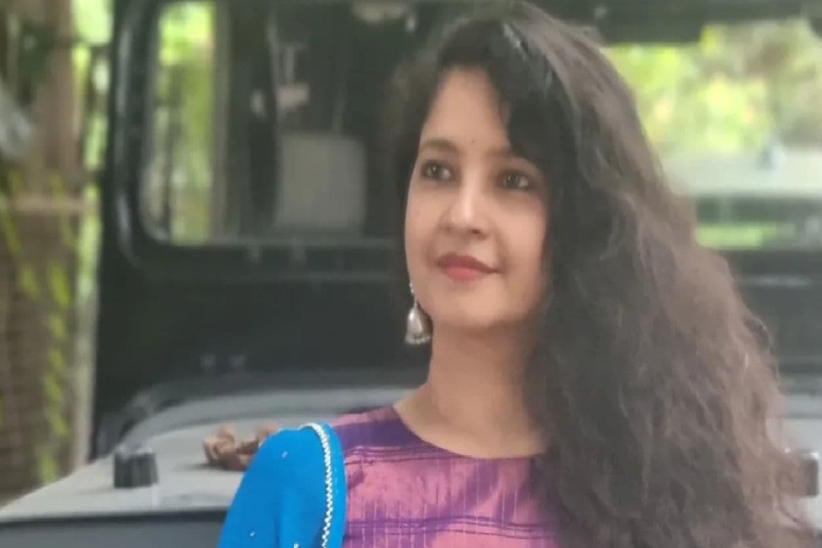 திருமணமாகி 4 ஆண்டுகளில் கணவரை பிரியும் நடிகை! என்ன காரணம் தெரியுமா? | Actress Subha Divorces Her Husband What Happened