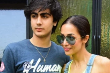 எப்போது Virginity-யை இழந்தாய்!! மகனிடம் கூச்சமில்லாமல் கேட்ட 50 வயது நடிகை..