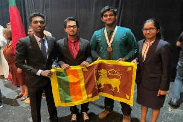 சர்வதேசத்தில் இலங்கைக்கு பெருமை தேடித்தந்த யாழ்.இந்து மாணவன் (படங்கள்)