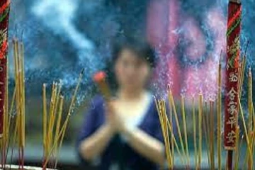 இந்த தினங்களில் பத்திகளை கொளுத்தக் கூடாது... ஏன் தெரியுமா?