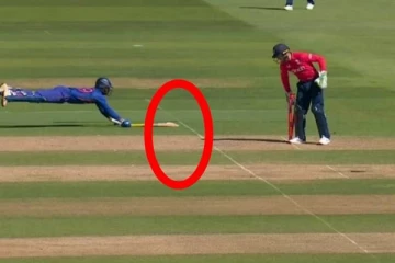 கிரீஸுக்குள் பாய்ந்த தினேஷ் கார்த்திக்! ஸ்டெம்பை தெறிக்கவிட்டு ரன் அவுட் செய்த பட்லர் வீடியோ