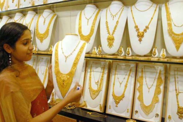 Today Gold Price: நாளுக்கு நாள் குறைந்துவரும் தங்கத்தின் விலை(23.03.2024)... குஷியில் பாமர மக்கள் | Today Gold Rate March 23 2024 In Tamil