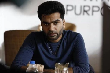 சிம்பு படத்தை இயக்கும் சென்சேஷனல் ஹிட் பட இயக்குனர்! யார் தெரியுமா?